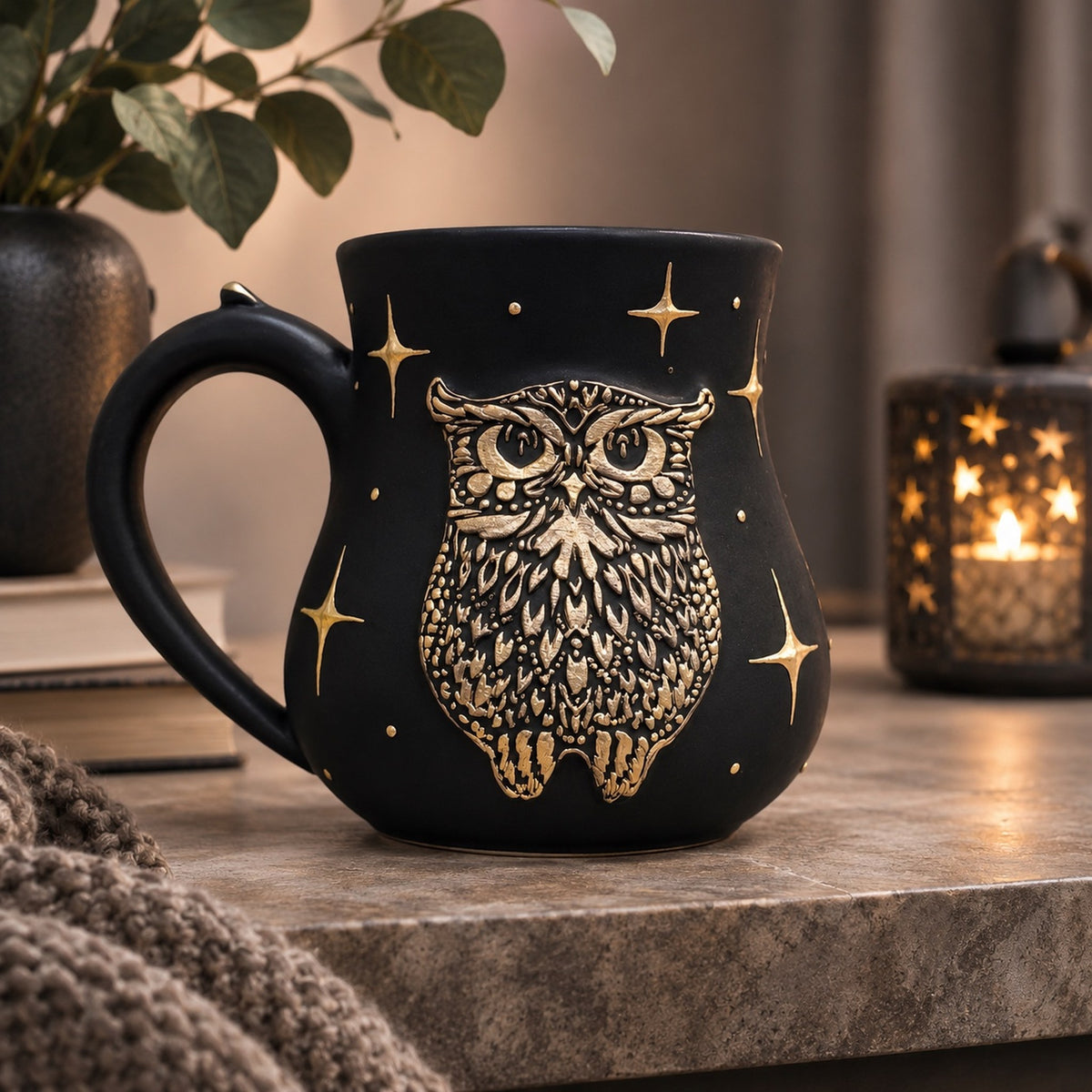 Golden Owl Ceramic Mug – Handmade Black & Gold 510 ml