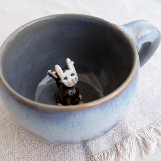 Mug with a cat in a mask, 530 ml